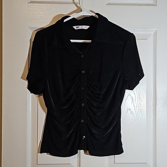 SO Black Short Sleeve Button Up Rouched Silky Semi Sheer Top Size XL - Picture 2 of 5